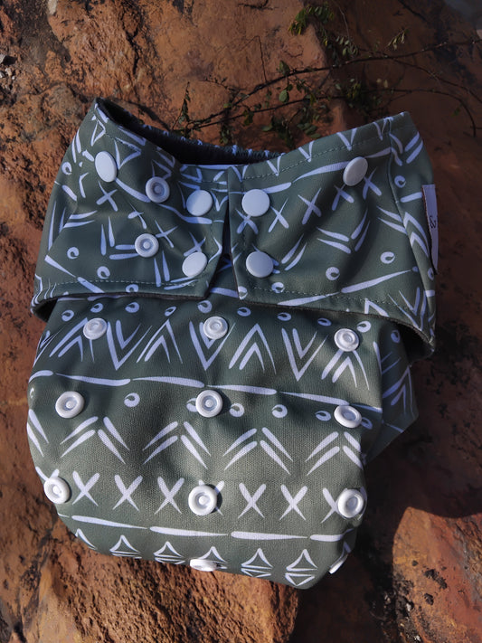 Earth Song (Bogolan) Charcoal Bamboo Diaper + insert