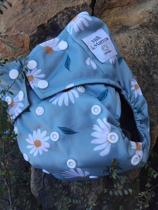 Bush Daisy Charcoal Bamboo Diaper + Insert